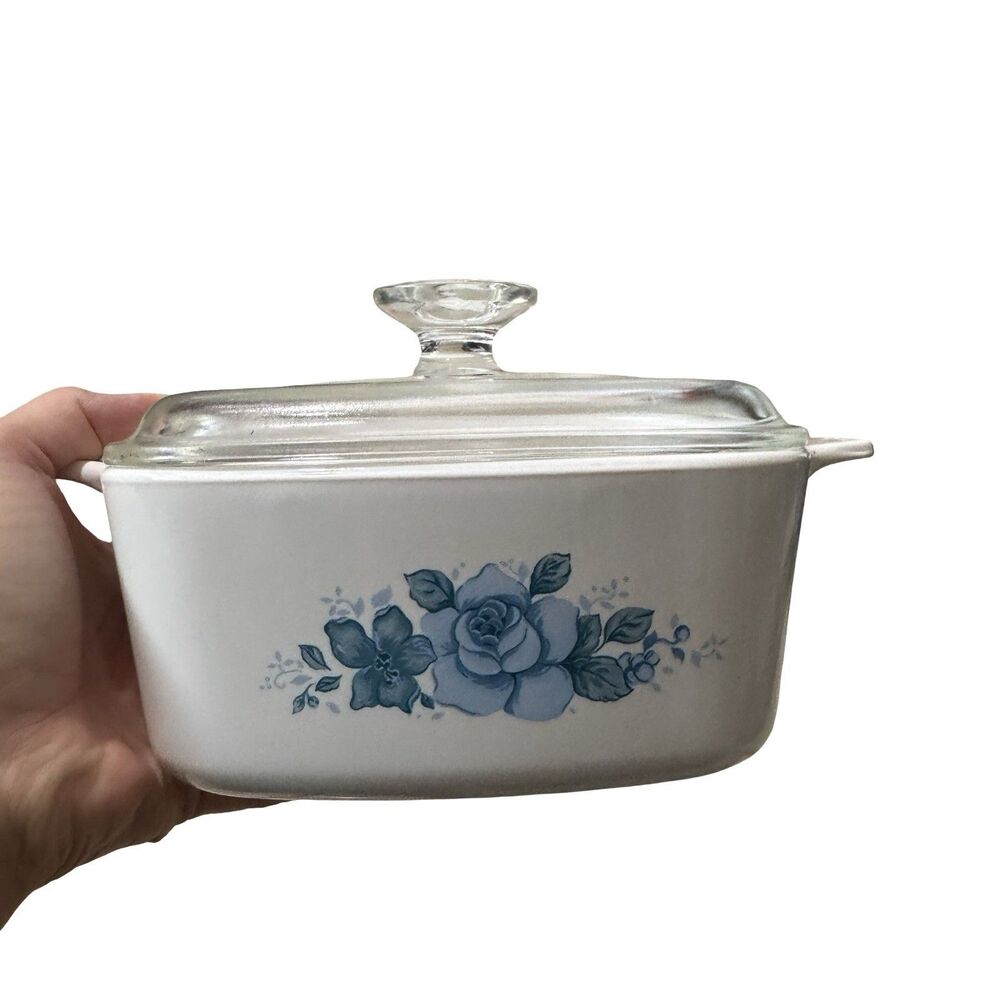 CorningWare Blue‎ Velvet Rose 1.5L Covered Casserole Dish With Lid 9x7x3